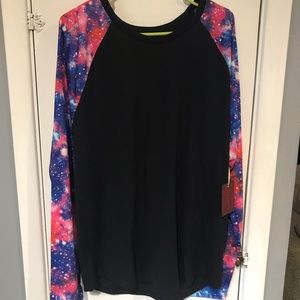 Brooklyn Industries Tops - Black baseball tee with galaxy print sleeves Brooklyn Industries Tops - Black baseball tee with galaxy print sleeves